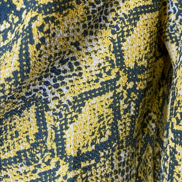 They Line of Style Women’s top blouse size small - Picture 2 of 8